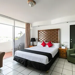 **** Hotel Capital O Zona Dorada Inn, México